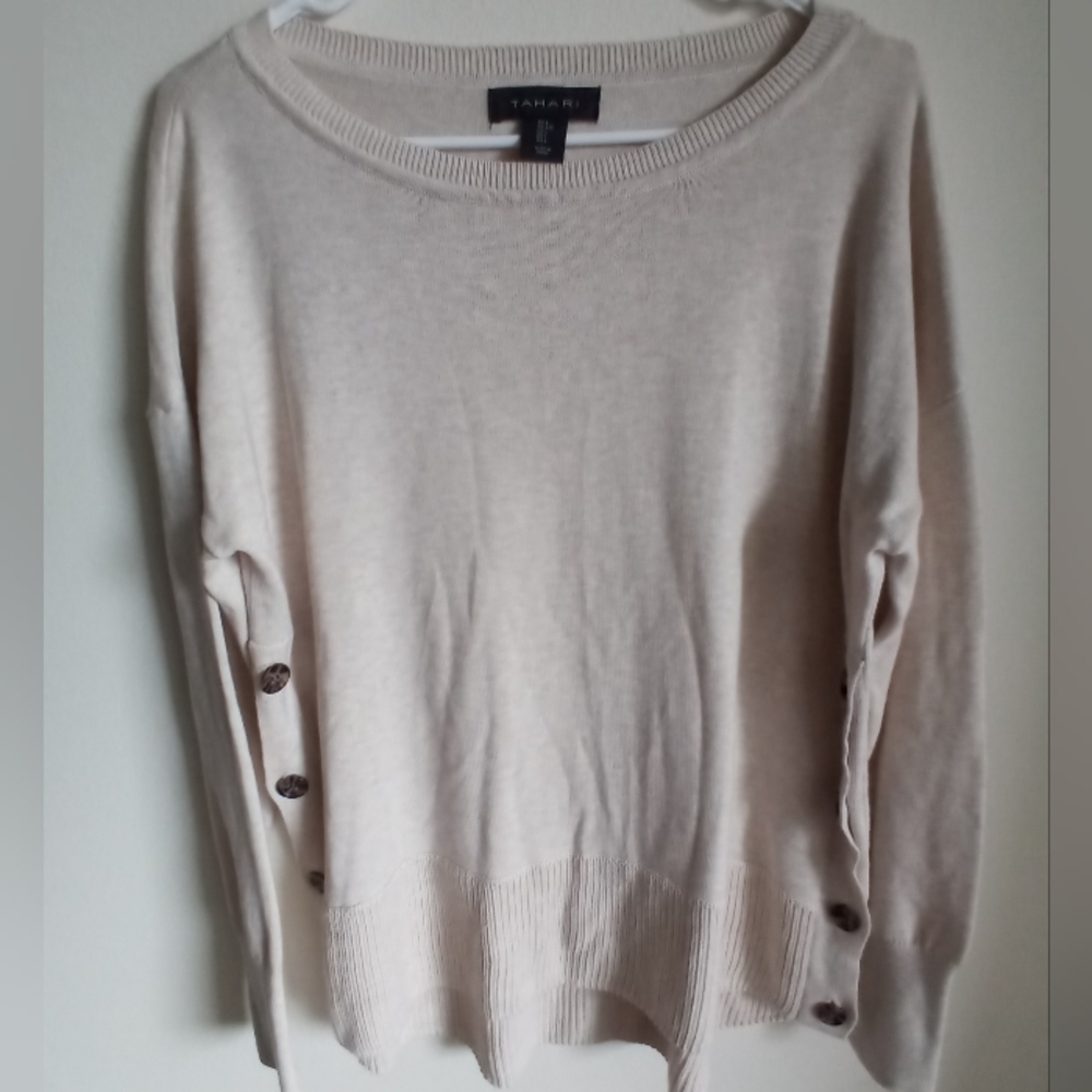 NWOT Tahari Beige Size Large Sweater